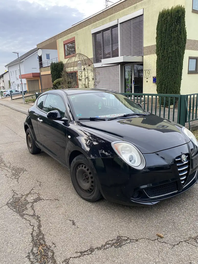 Alfa Romeo MiTo 1.4 16V Turismo Euro 5Kat Schwarz - 1