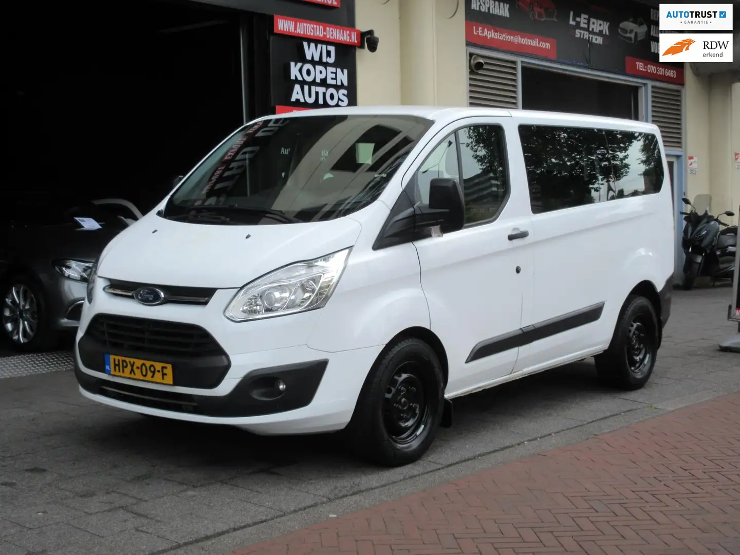 Ford Transit Custom 310 2.0 TDCI L1H2 Trend 9 Persoons Automaat Airco Білий - 1