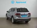 Volkswagen Tiguan Allspace 2.0TDI R-Line 4Motion DSG 147kW Plateado - thumbnail 2