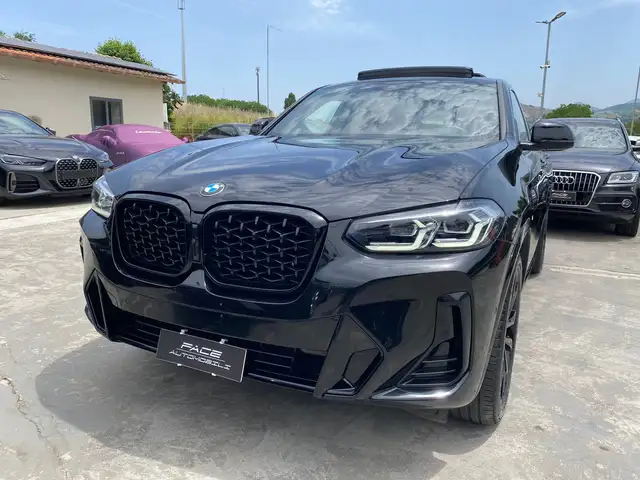 BMW X4 view 5