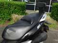 Piaggio MP3 300 Scooter LT Yourban - INCL 2 PERS ZITJE - INCL BEEN Schwarz - thumbnail 2
