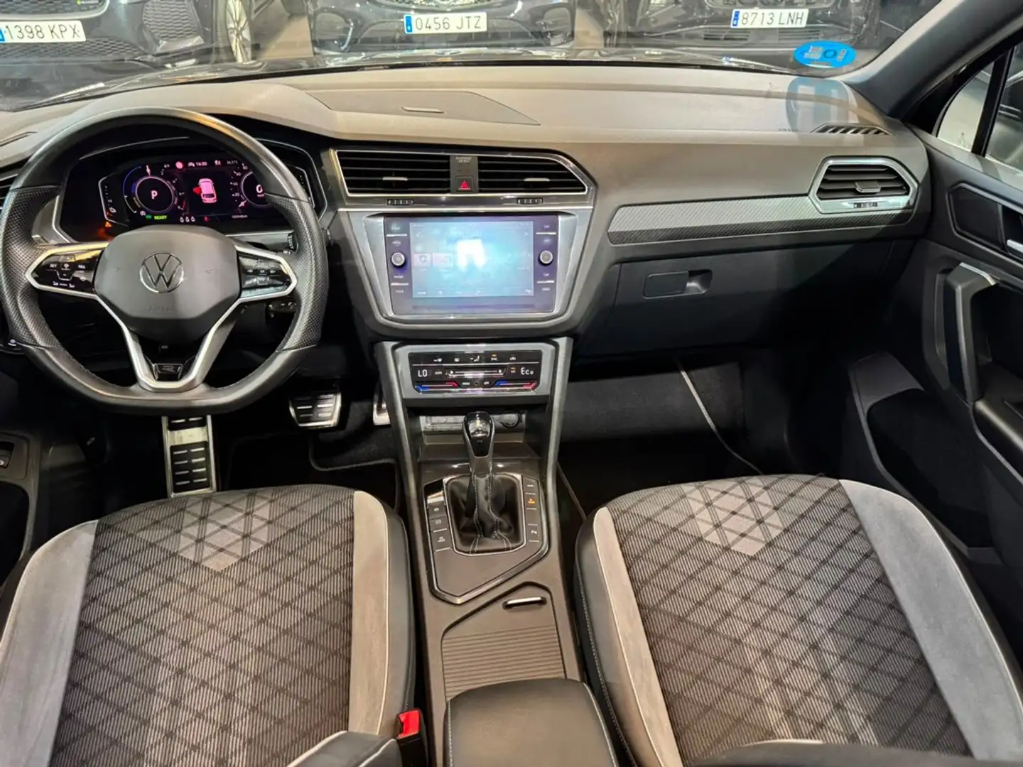 Volkswagen Tiguan 1.4 eHibrid R-Line 180kW Negro - 2