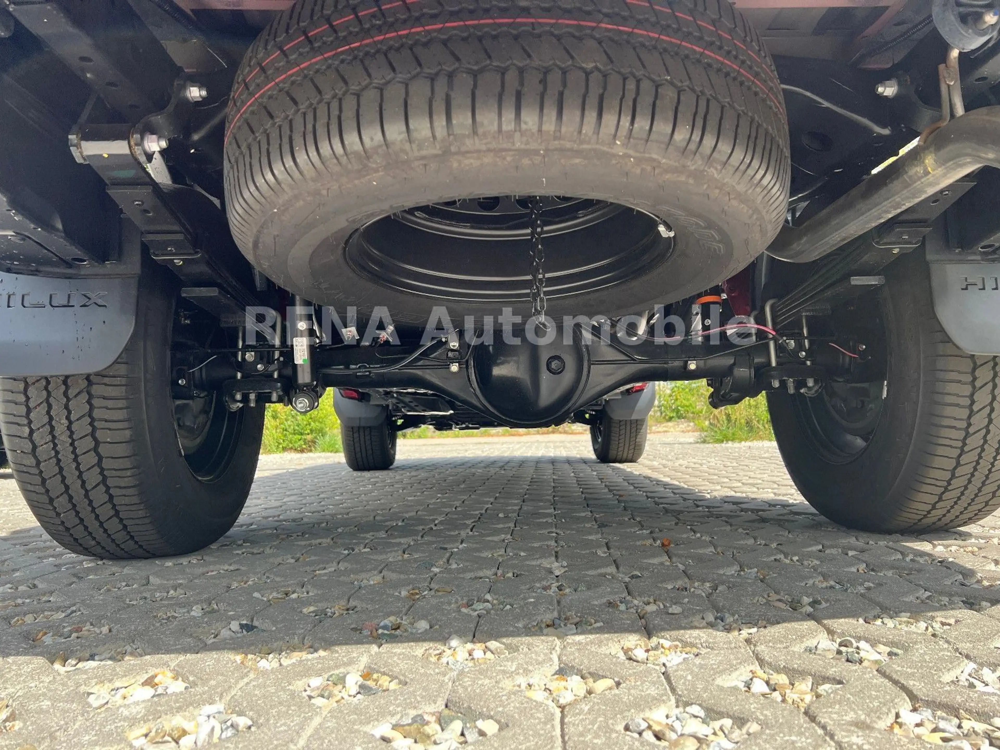 Toyota Hilux 2.8 D-4D Mild-Hybrid *Klima*APP*LED*2026 — photo 28