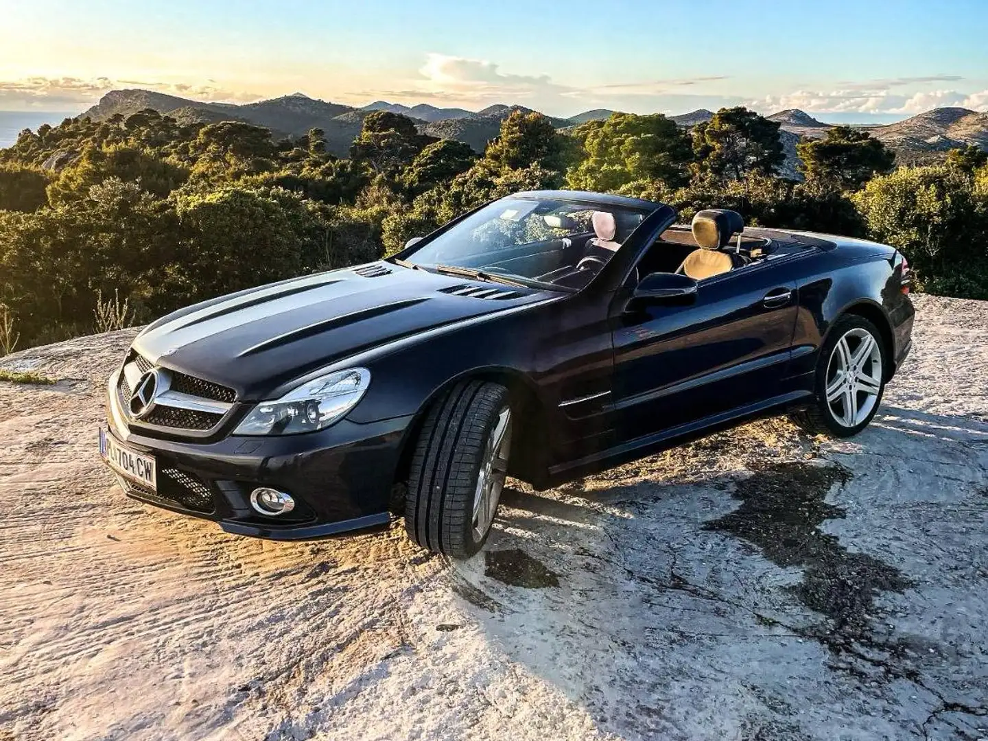 Mercedes-Benz SL 280 Cabrio Blau - 1