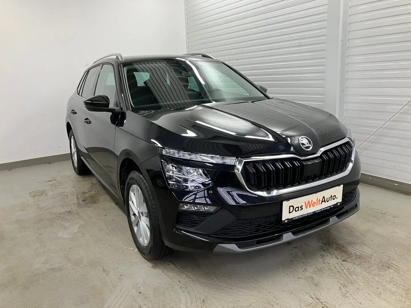 Skoda Kamiq Selection TSI DSG Schwarz - 1