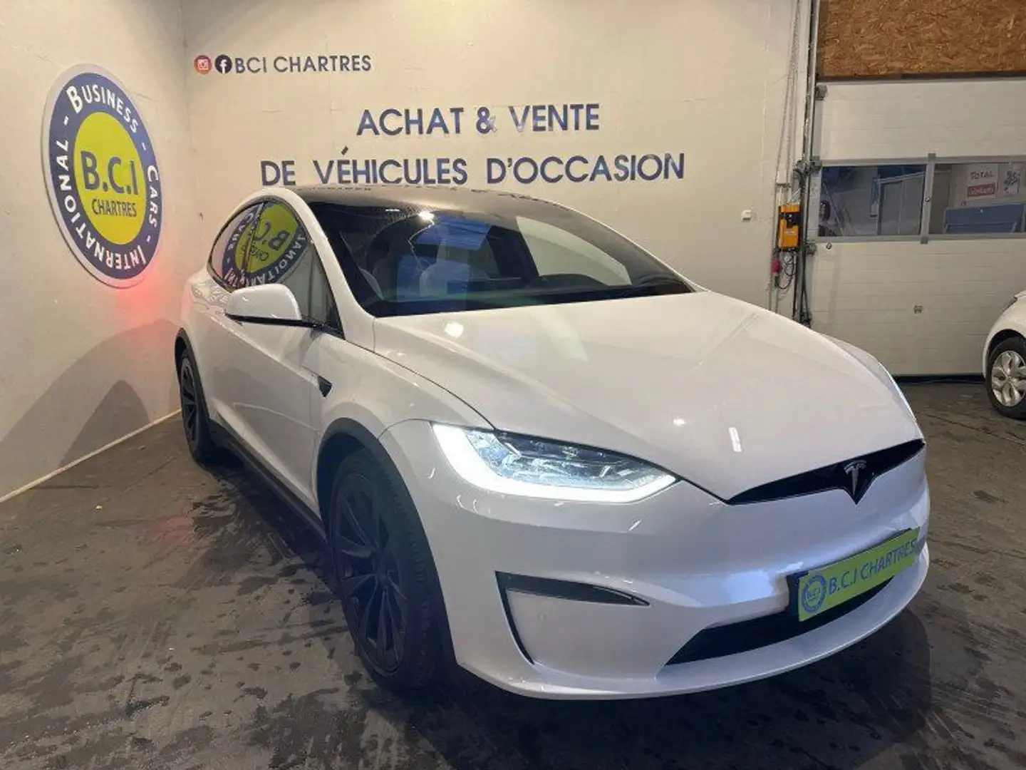 Tesla Model X PLAID 100 KWH Weiß - 2