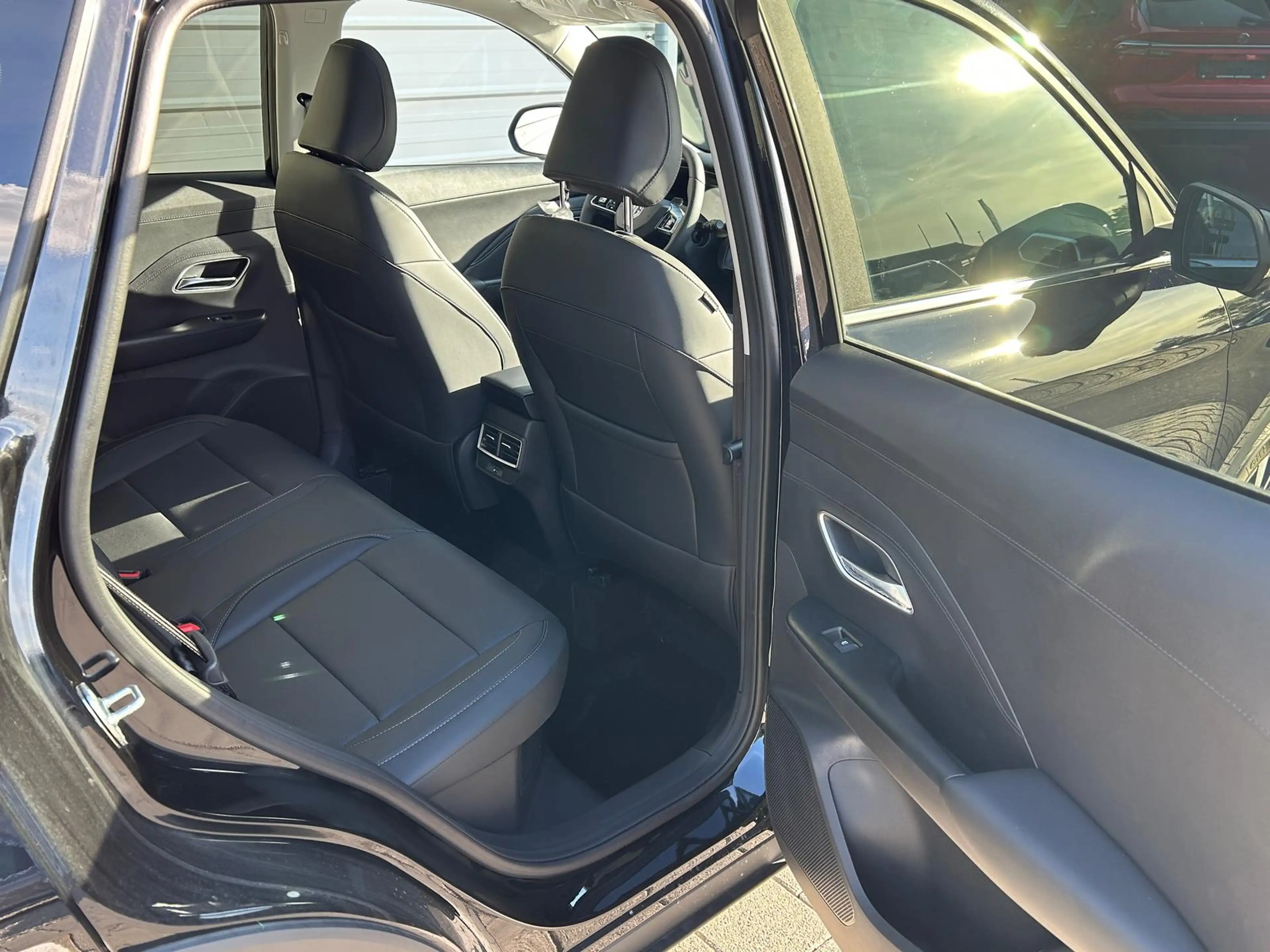 MG ZS Luxury HEV+ 197 PS MJ26 *Pano*Navi*Android Auto*SH — photo 15