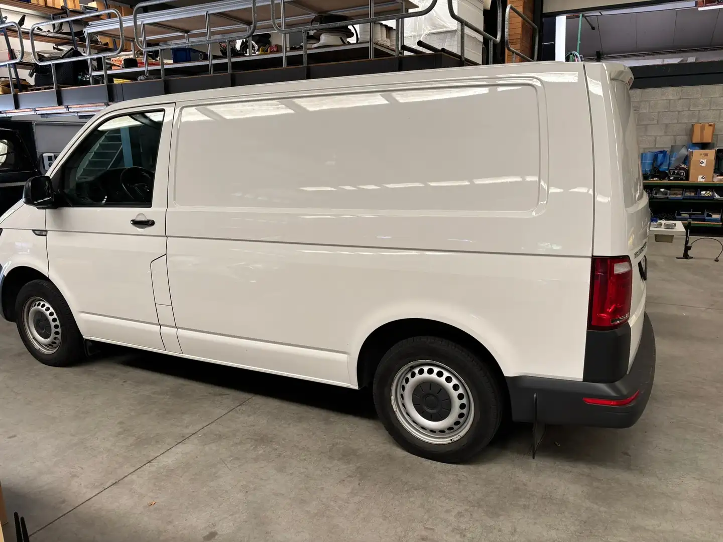 Volkswagen Transporter lichte vracht Biały - 2