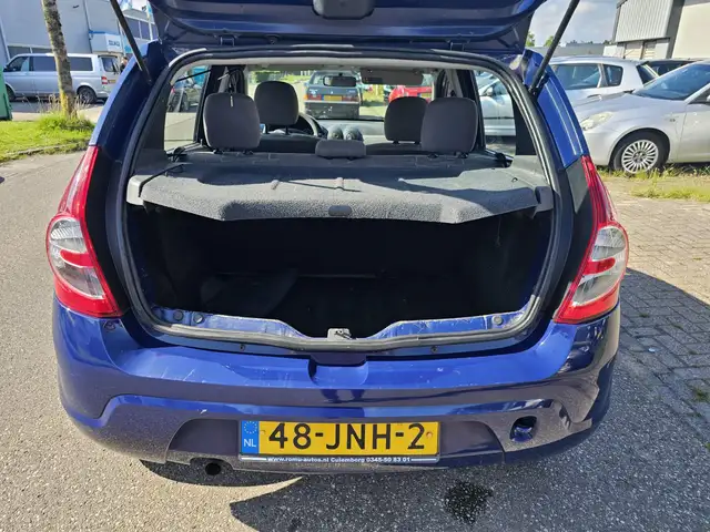 Dacia Sandero view 10