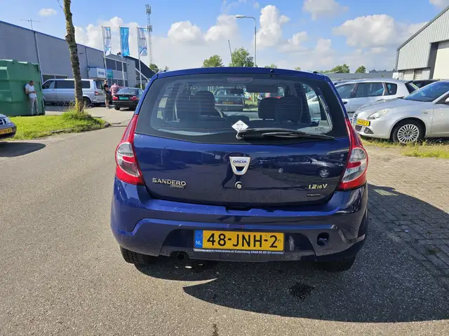 Dacia Sandero view 18