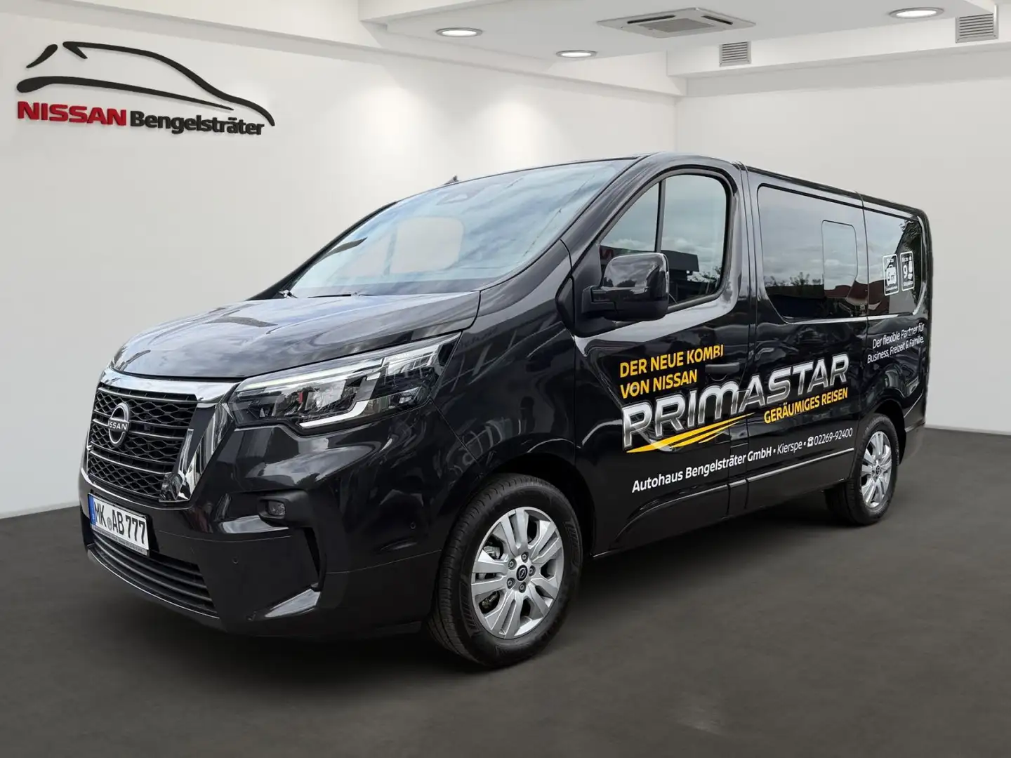Nissan Primastar 2,8t dCI 150 Automatik AHK Schwarz - 2