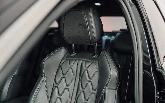 Peugeot 3008 view 13