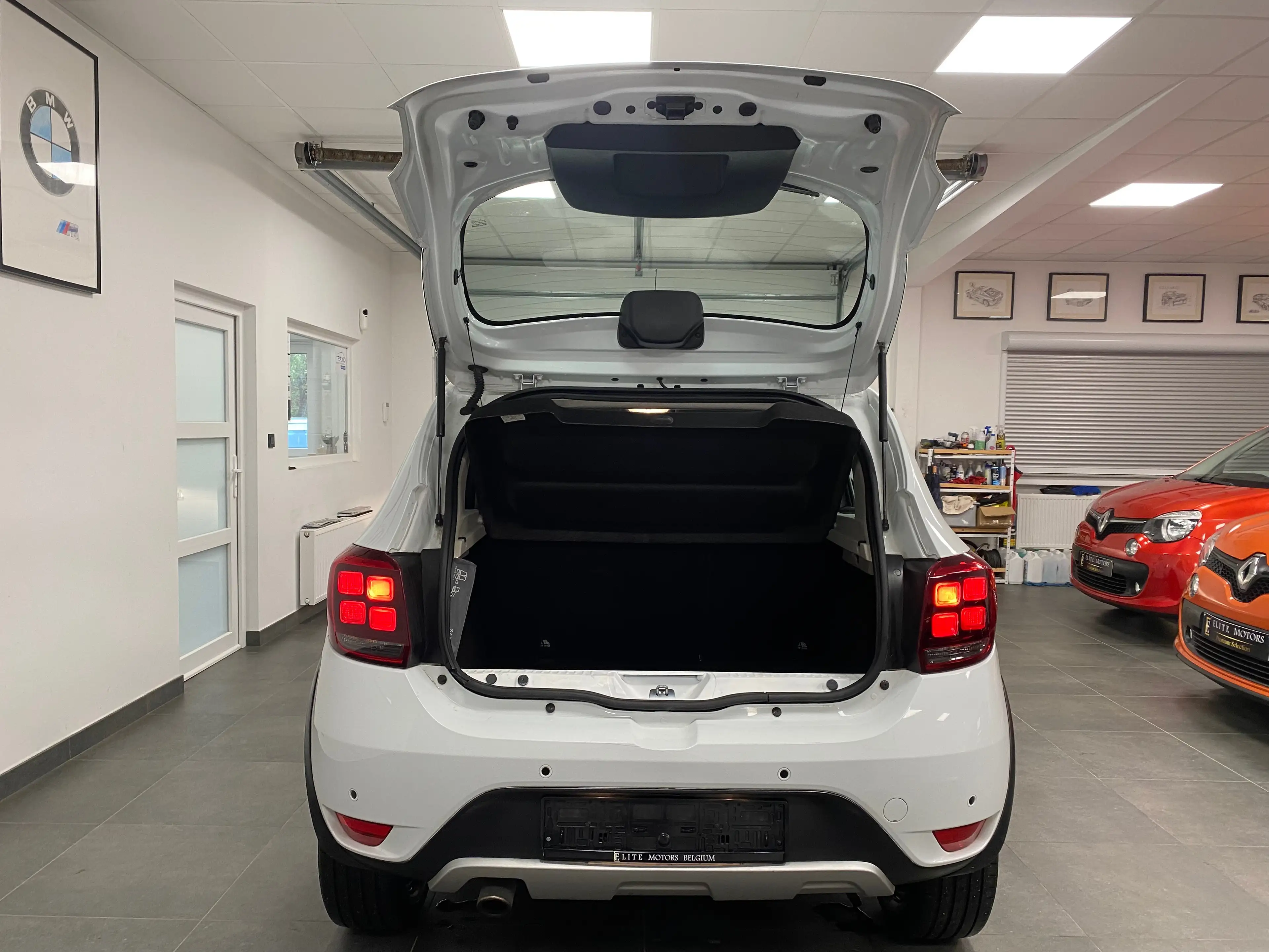 Dacia Sandero Sandero Stepway 0.9 TCe Plus Easy-R  1erMAIN/ CARNET/ FULL OPTION — photo 6