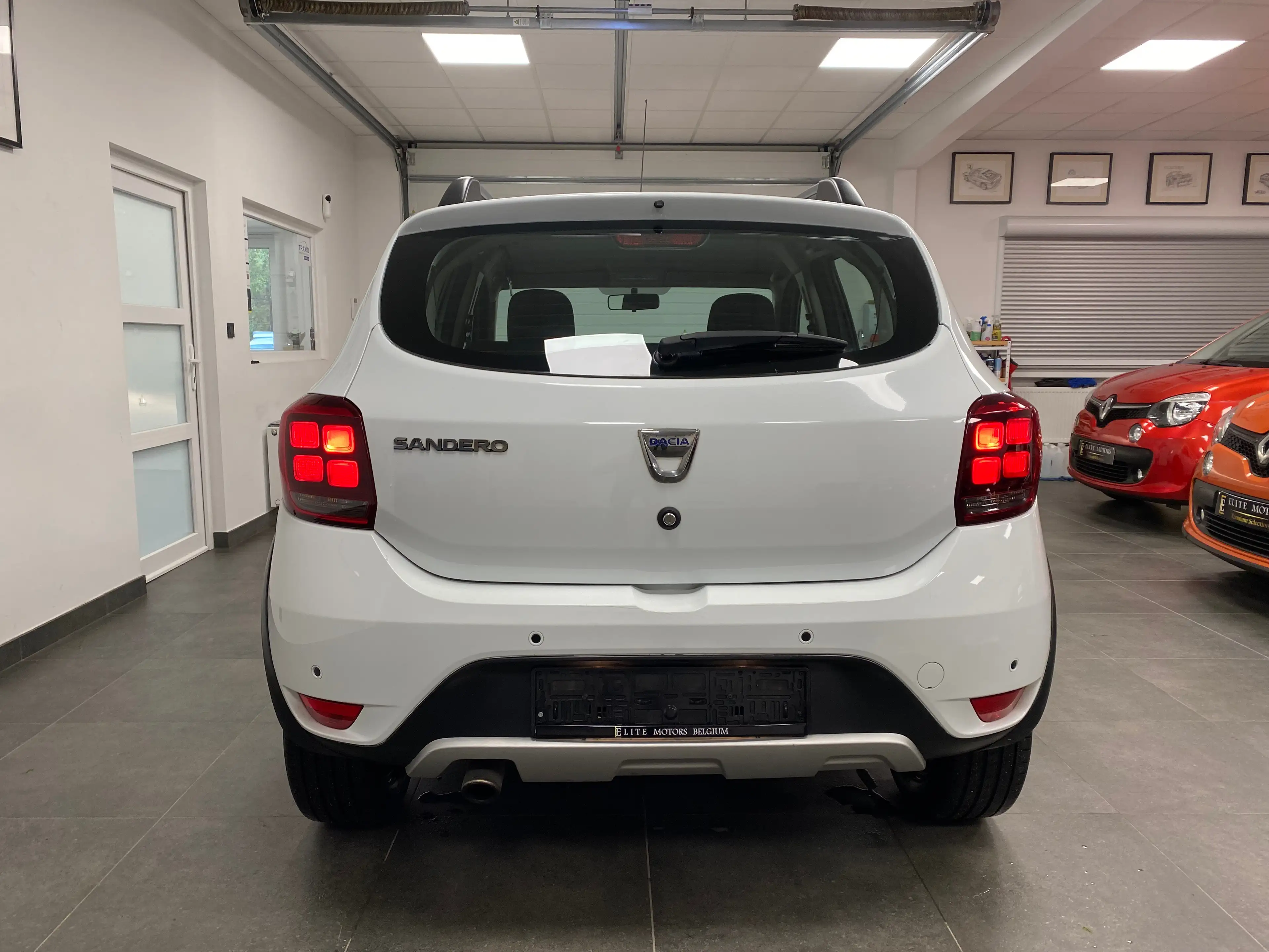 Dacia Sandero Sandero Stepway 0.9 TCe Plus Easy-R  1erMAIN/ CARNET/ FULL OPTION — photo 5
