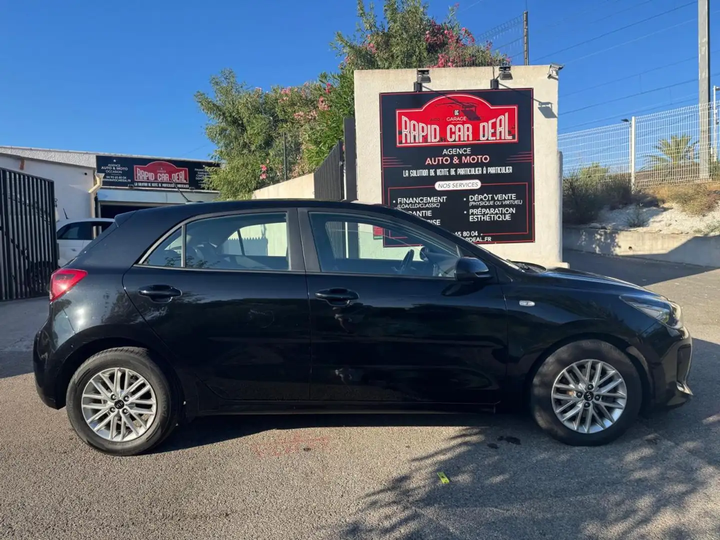 Kia Rio Rio 1.4 CRDi - 90 - Stop\u0026Go  IV 2017 Launch E Noir - 2