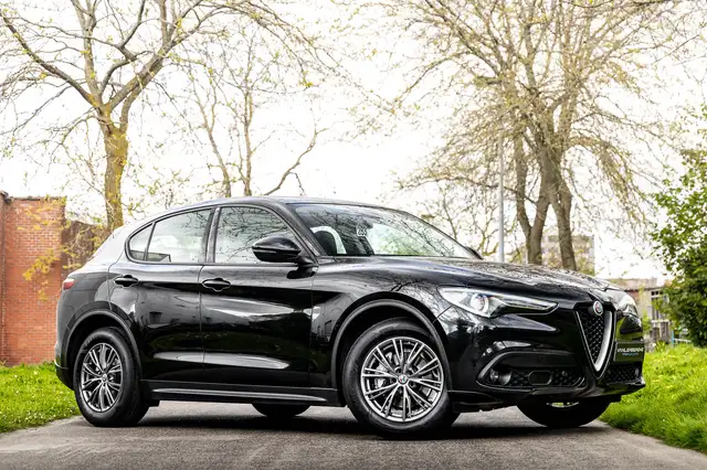 Alfa Romeo Stelvio 2.2 Automaat * Leder * Camera * Navi *