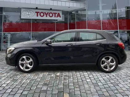 Annonce voiture d'occasion Mercedes-Benz GLA 180 - CARADIZE
