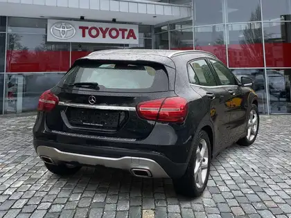 Annonce voiture d'occasion Mercedes-Benz GLA 180 - CARADIZE