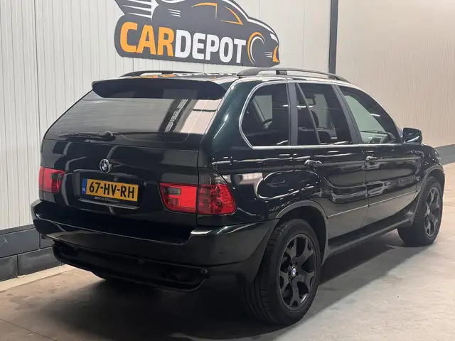 BMW X5 view 5