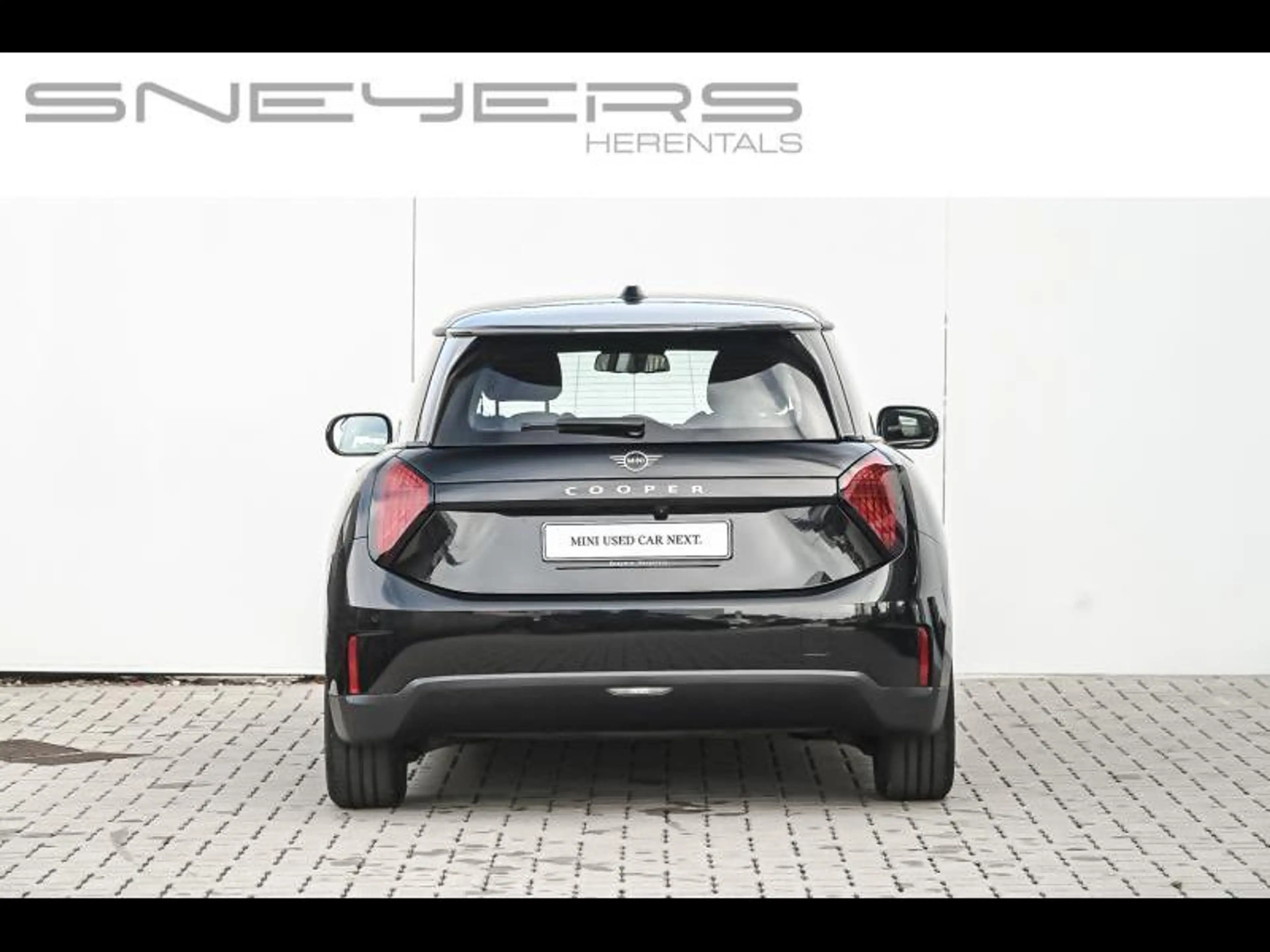 MINI Cooper E — photo 4