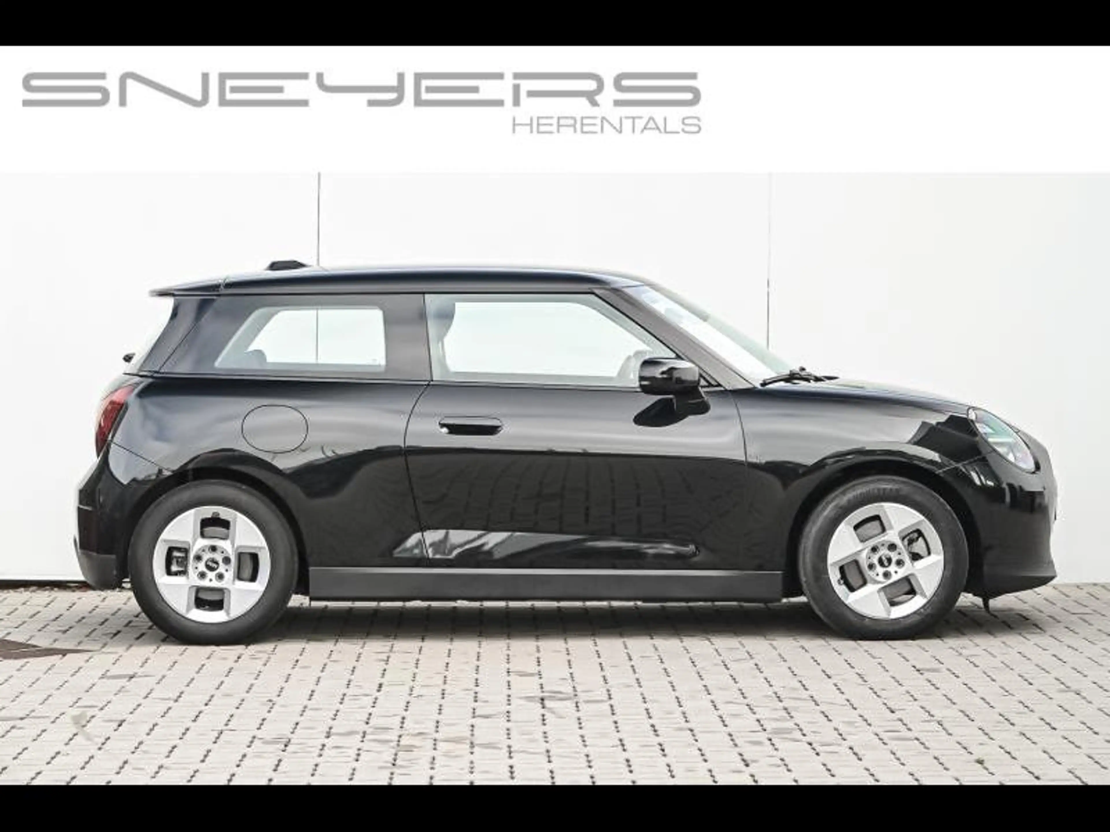 MINI Cooper E — photo 3