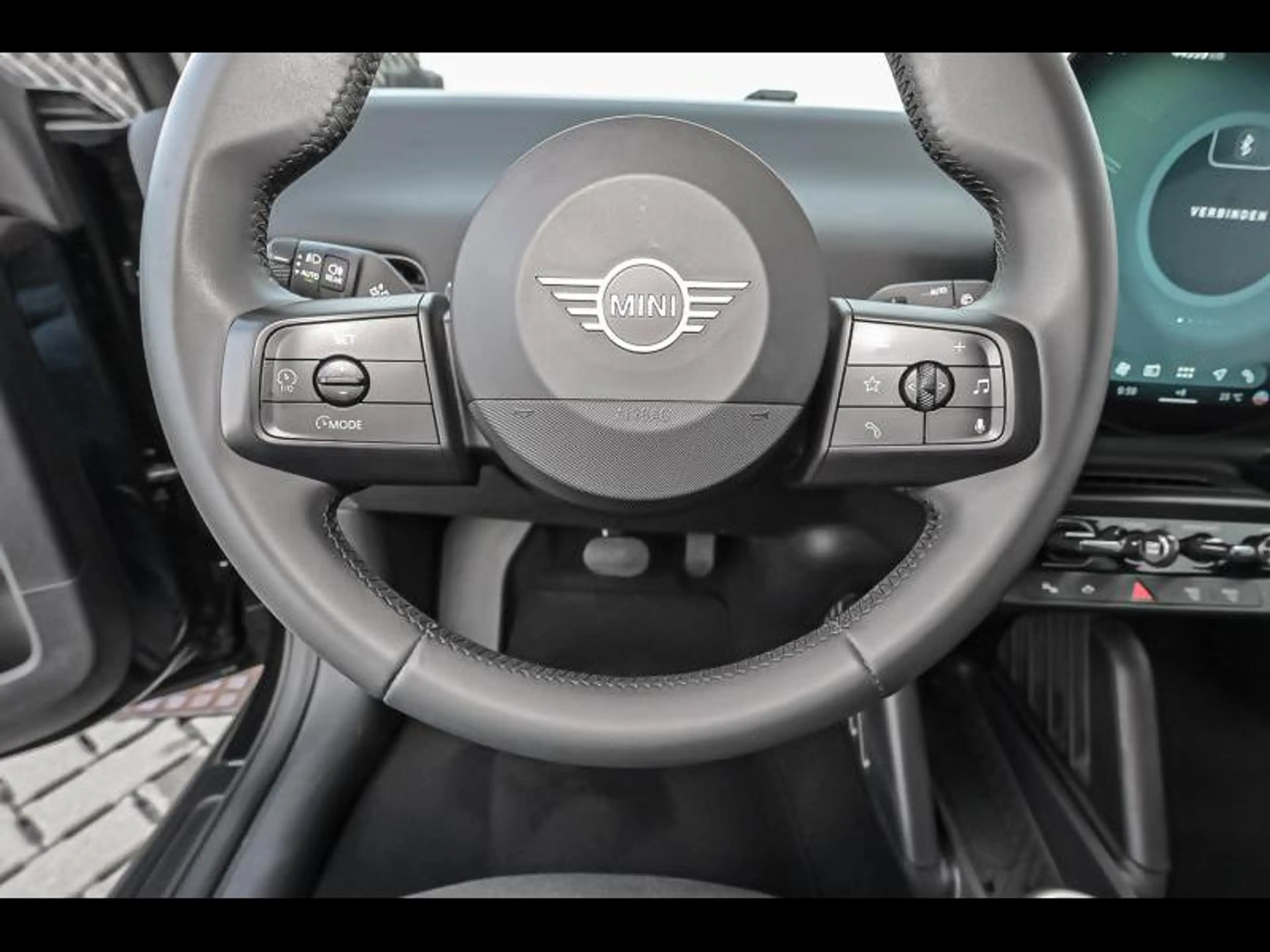 MINI Cooper E — photo 8