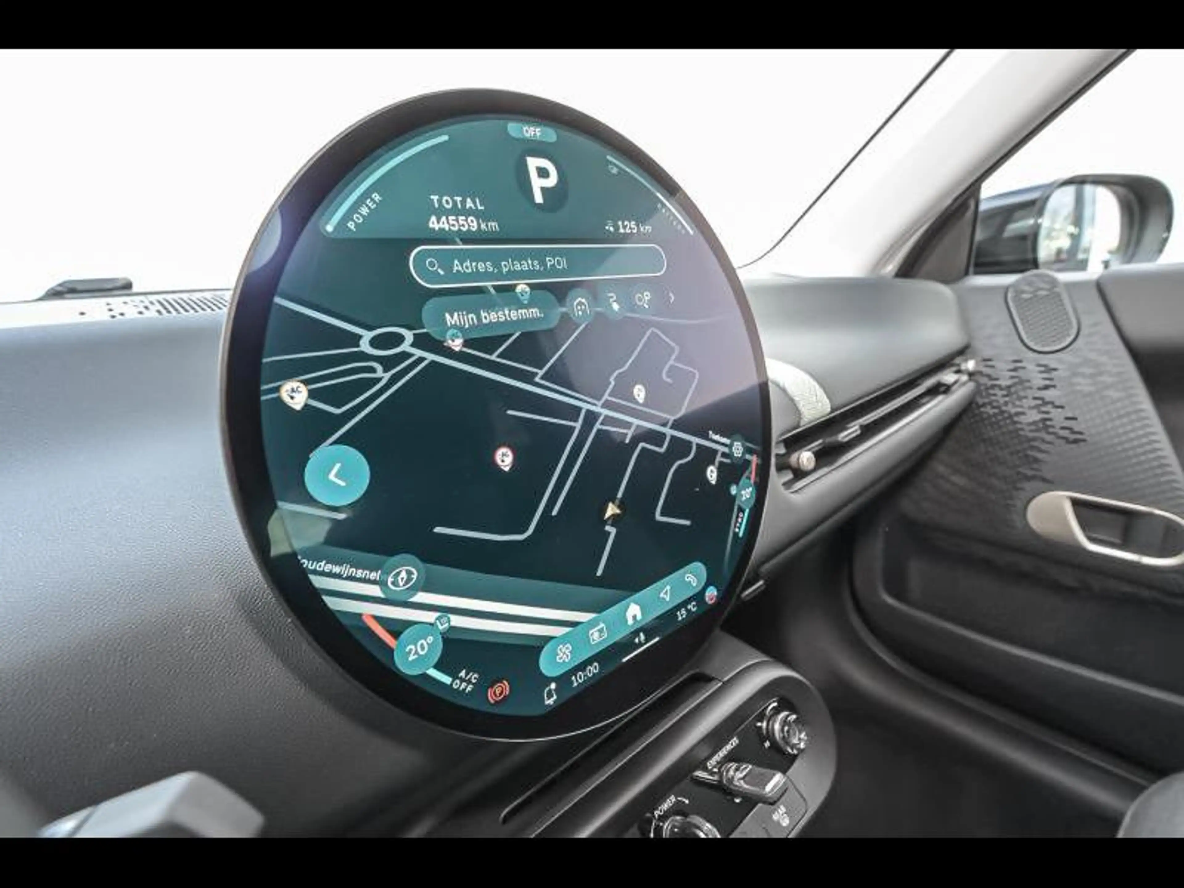 MINI Cooper E — photo 12