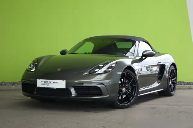 Porsche 718 Boxster