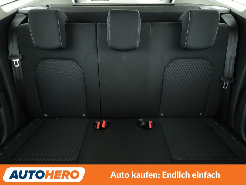 Dacia Duster 1.3 TCe Comfort *NAVI*CAM*TEMPO*ALU*KLIMA* — photo 15