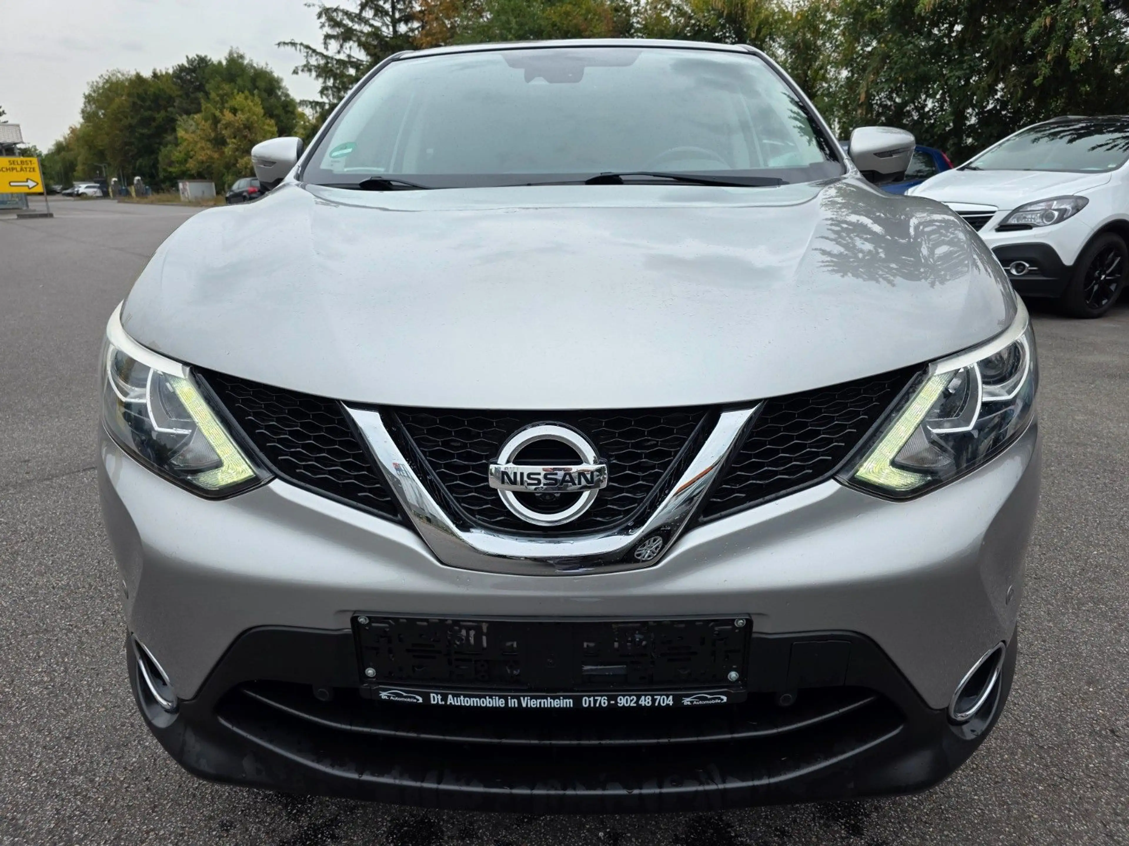 Nissan Qashqai CONNECTA/Automatik Getr./Tüv Neu/Navi — photo 2