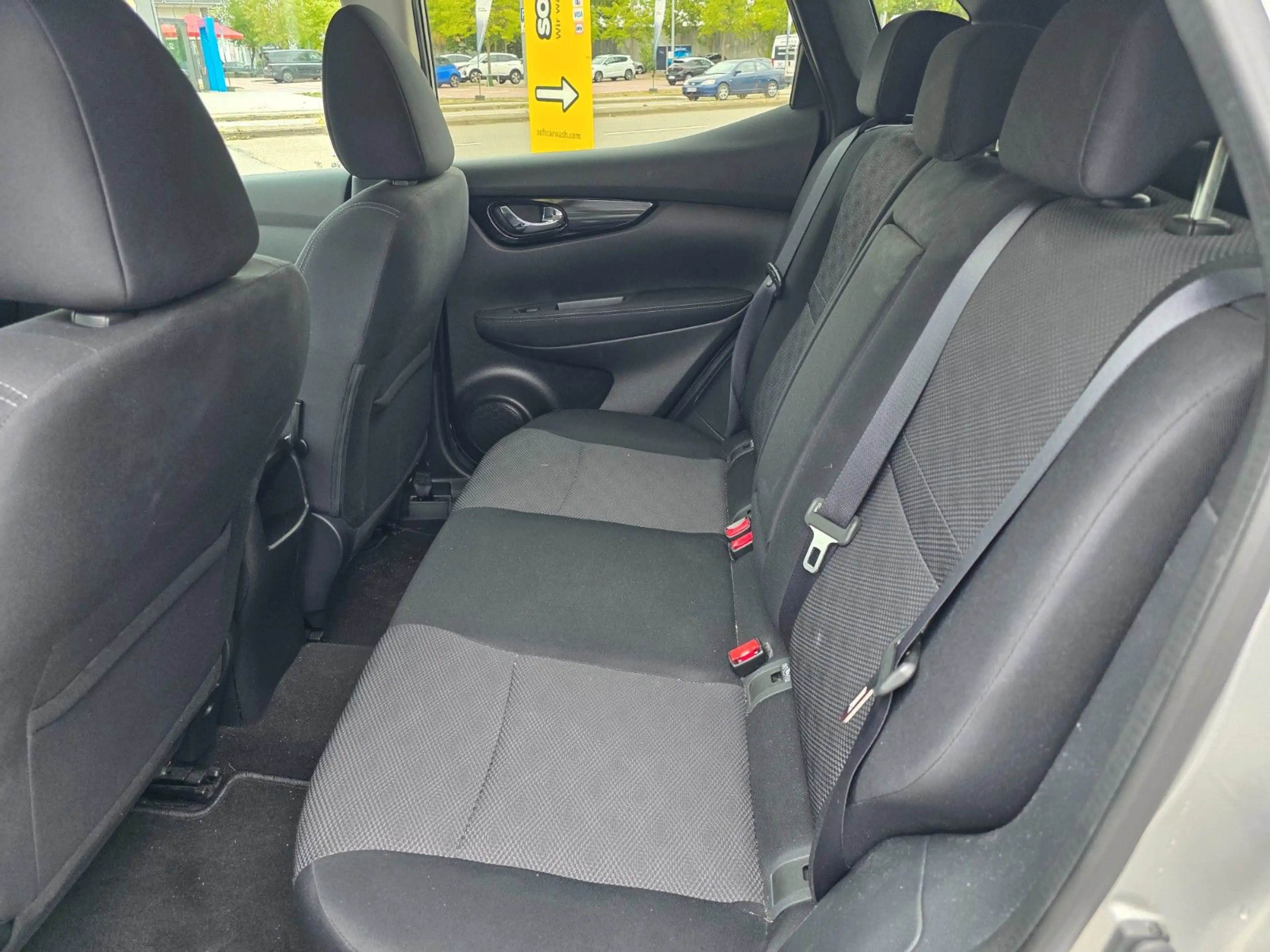 Nissan Qashqai CONNECTA/Automatik Getr./Tüv Neu/Navi — photo 8