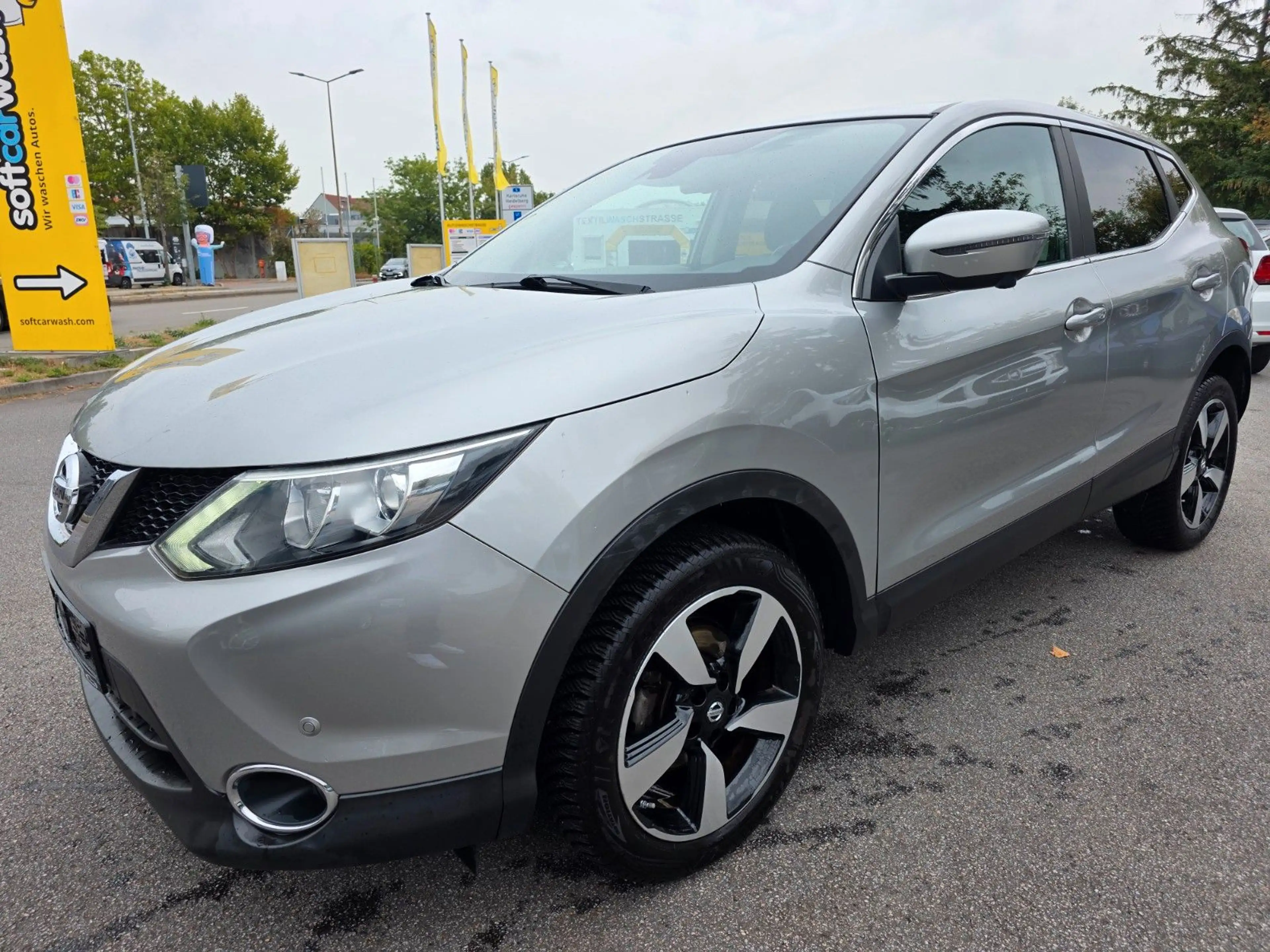 Nissan Qashqai CONNECTA/Automatik Getr./Tüv Neu/Navi — photo 3