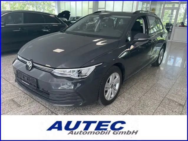 Volkswagen Golf VIII Life 2.0 TDI DSG IQ DRIVE+LED