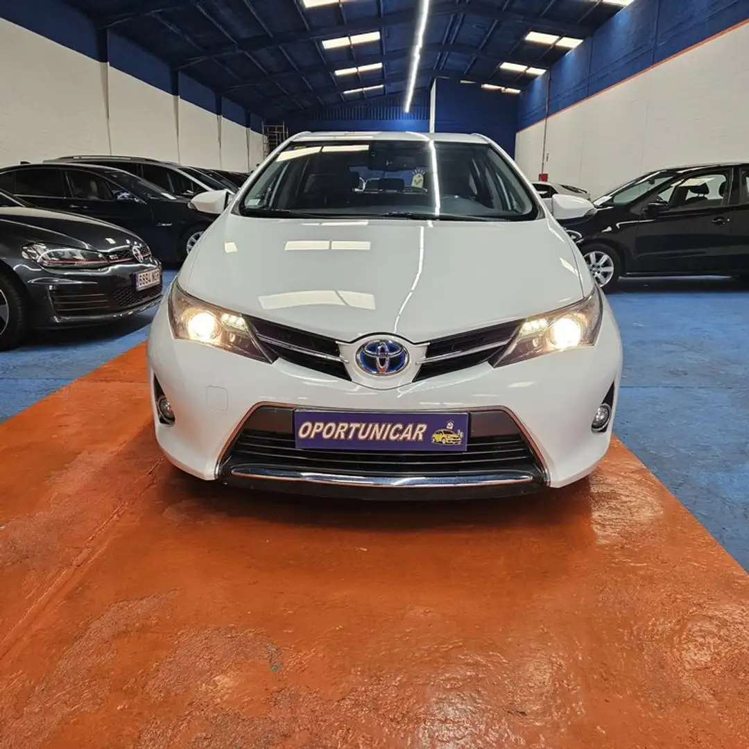 Toyota Auris Hybrid Advance Blanco - 2