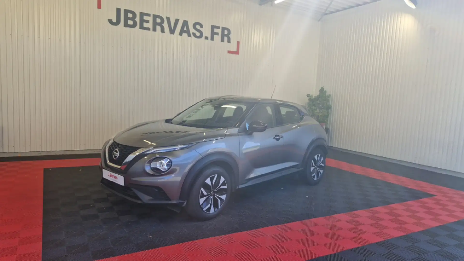 Nissan Juke DIG-T 114 BUSINESS EDITION - 1