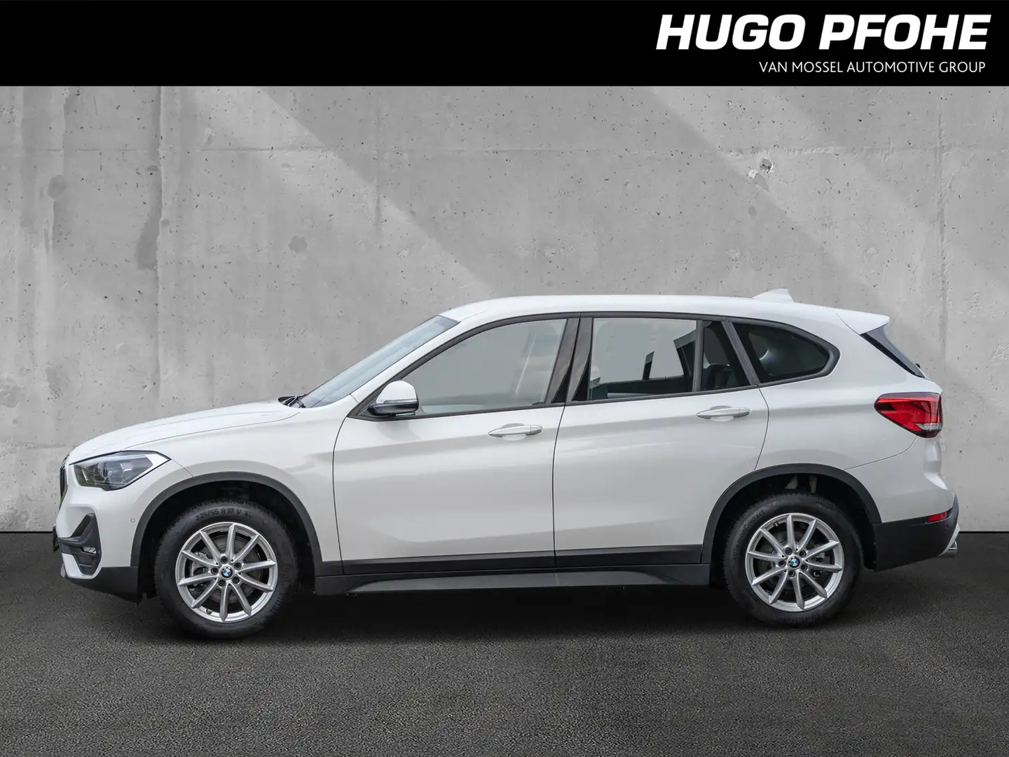 BMW X1 sDrive18i.AHK.Driving Assist.Navi Weiß - 2