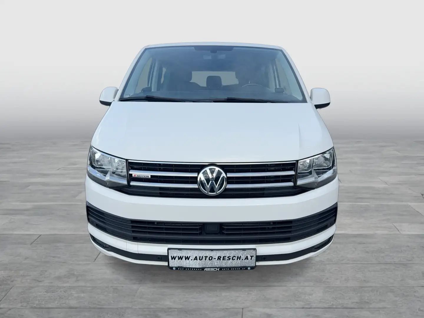 Volkswagen T6 Caravelle TransVan Comfortline KR TDI 4MOTION Weiß - 2