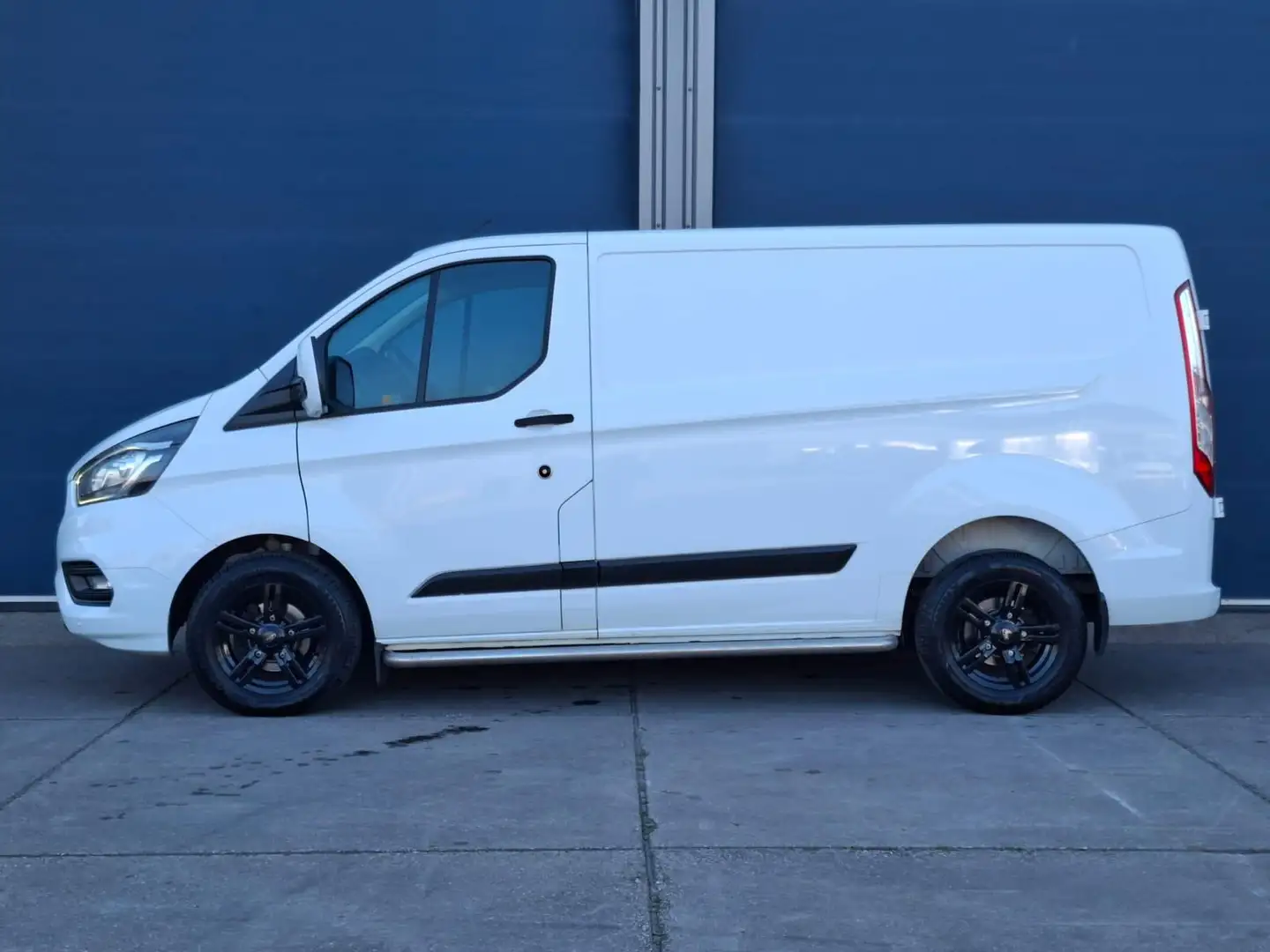 Ford Transit Custom 280 2.0 TDCI L1H1 Trend AIRCO / CRUISE CONTROLE / - 2