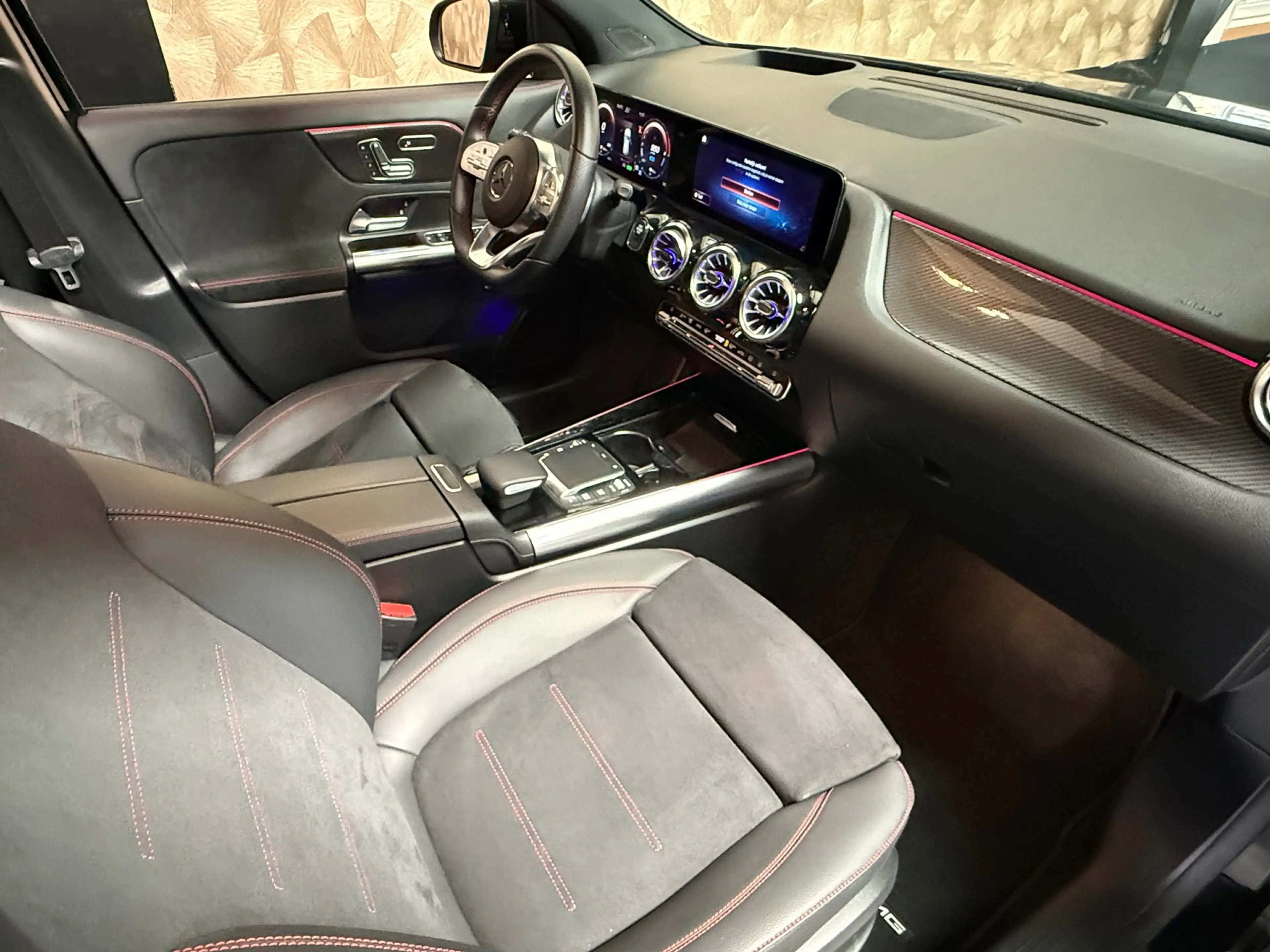 Mercedes-Benz GLA 250 GLA e AMG Line | Pano | HUD | Sfeerverlichting | C — photo 10