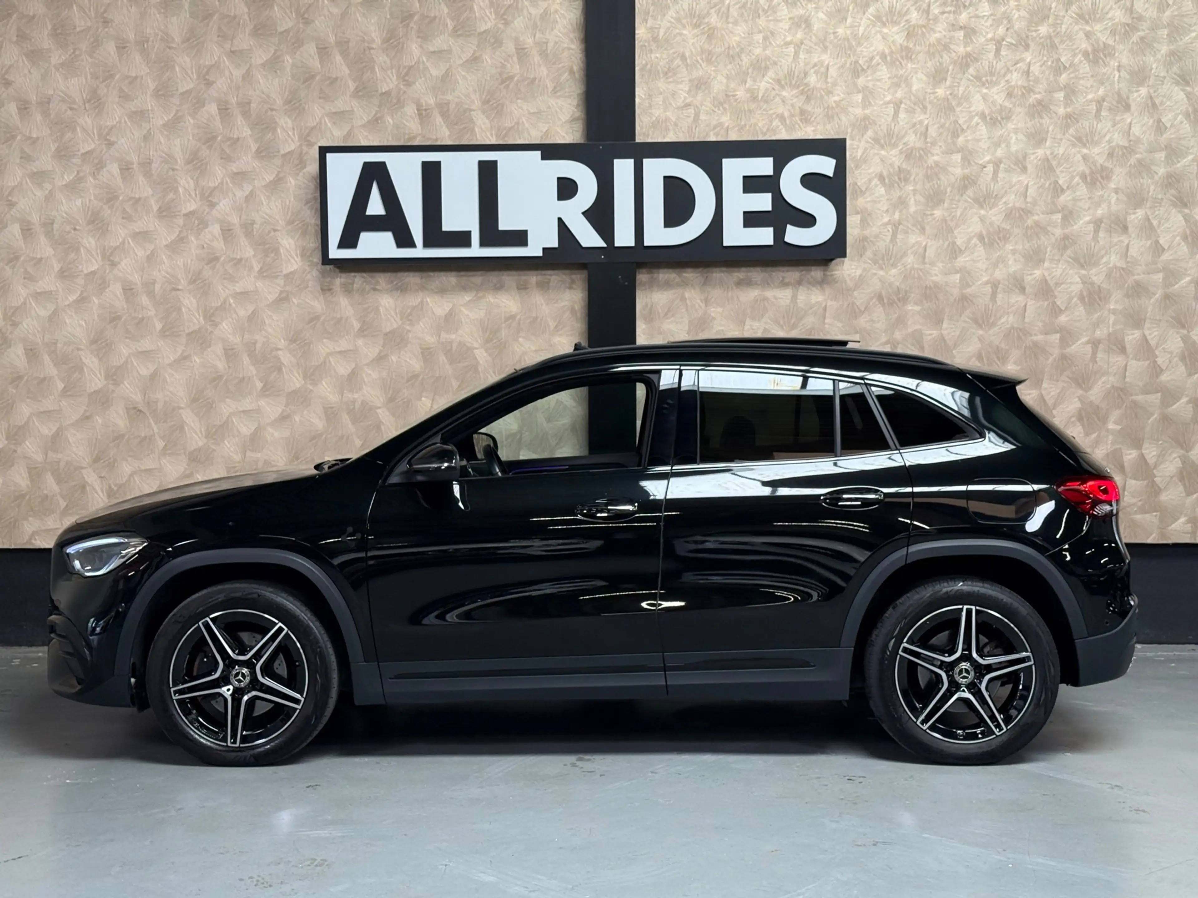 Mercedes-Benz GLA 250 GLA e AMG Line | Pano | HUD | Sfeerverlichting | C — photo 7