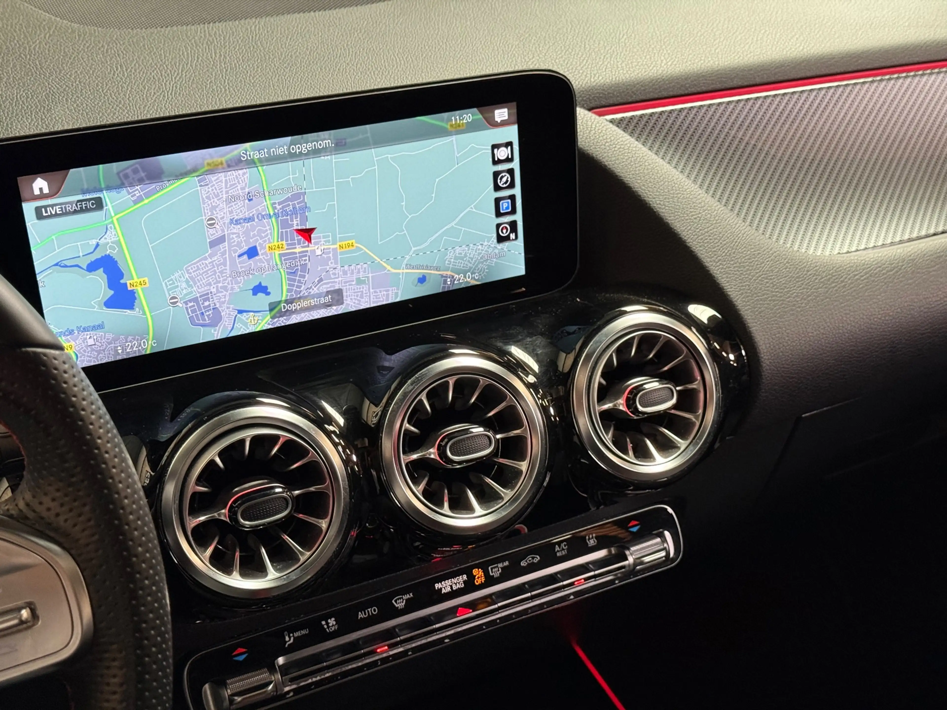 Mercedes-Benz GLA 250 GLA e AMG Line | Pano | HUD | Sfeerverlichting | C — photo 27