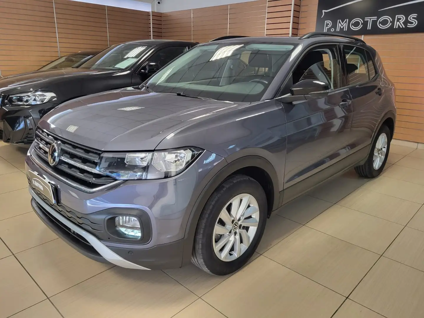 Volkswagen T-Cross 1.0 tsi Style 95cv Gris - 1