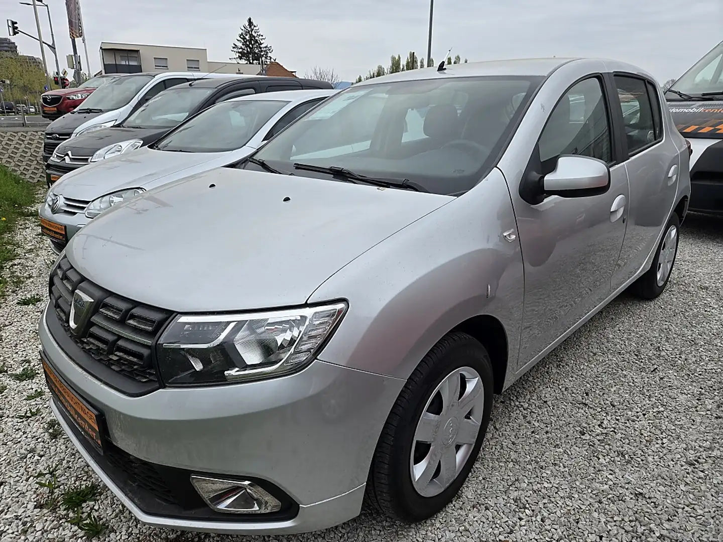 Dacia Sandero Supreme Sce 75 S&S Silber - 1