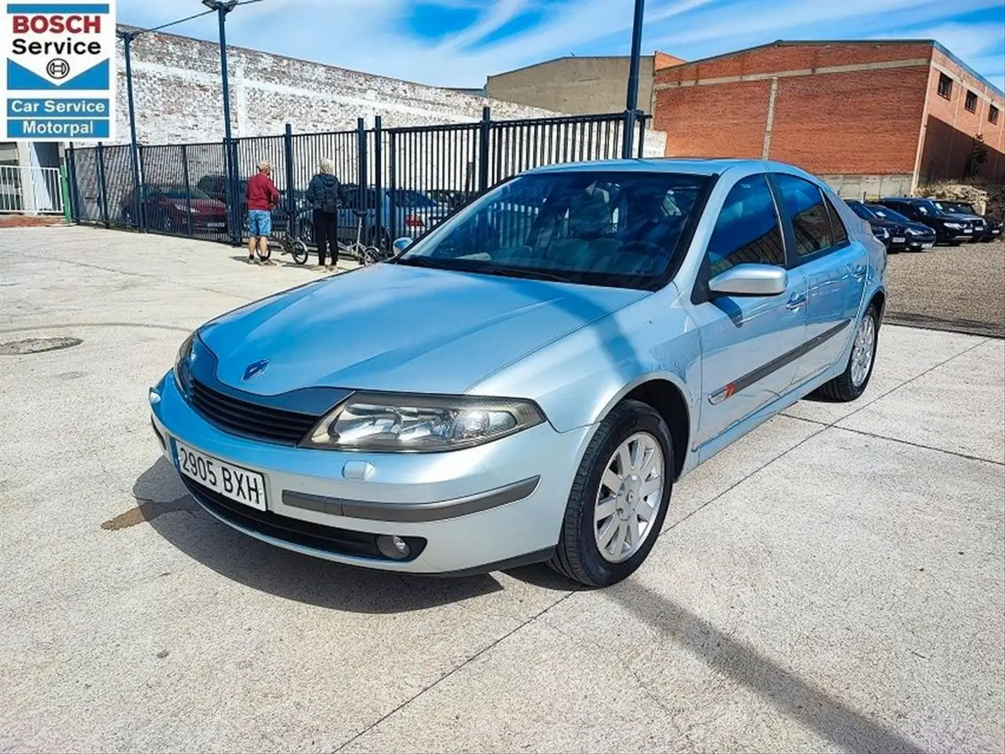 Renault Laguna DYNAMIQUE 1.9DCI 120CV Gris - 2