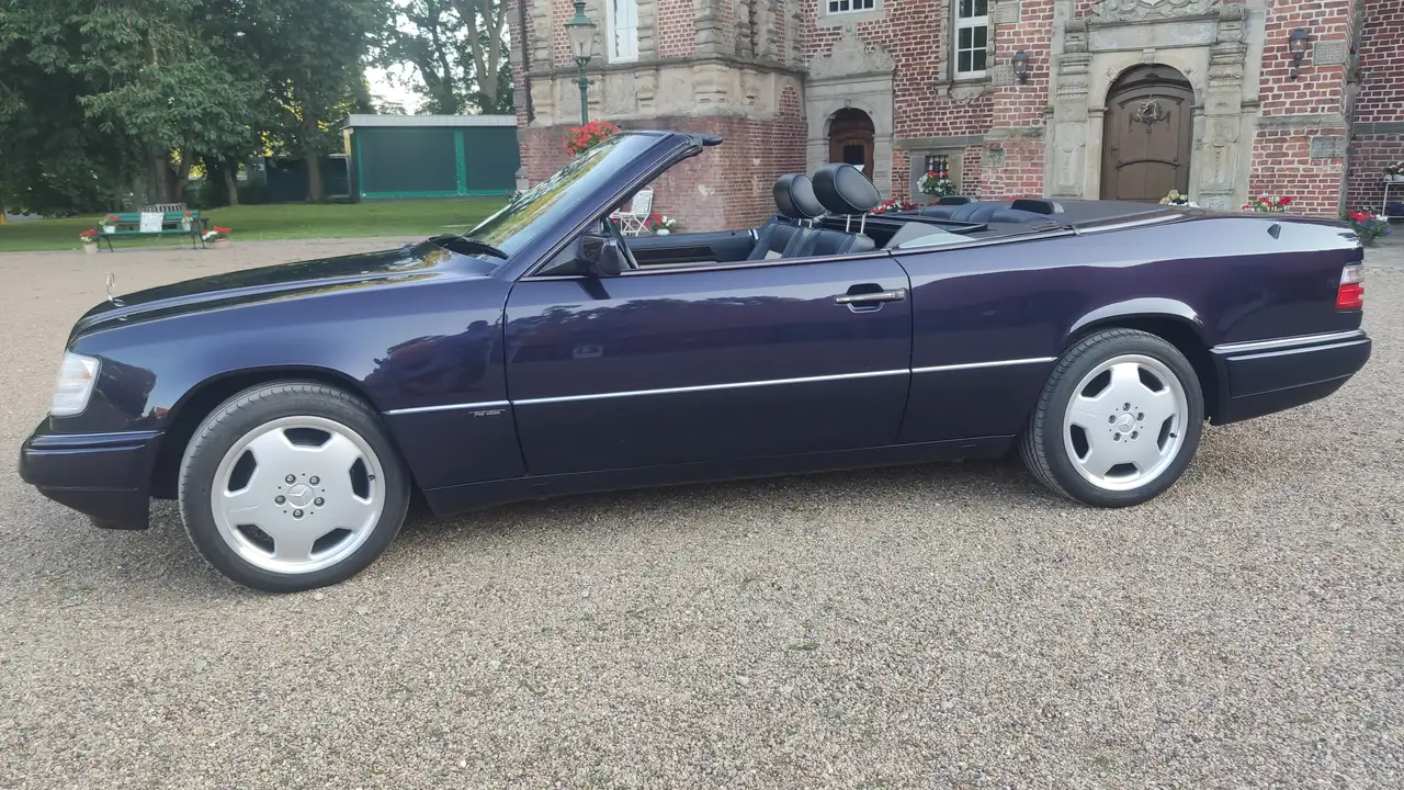 Mercedes-Benz E 220 A124 Cabrio, Final Edition, Designo Ausstattung, foto 5