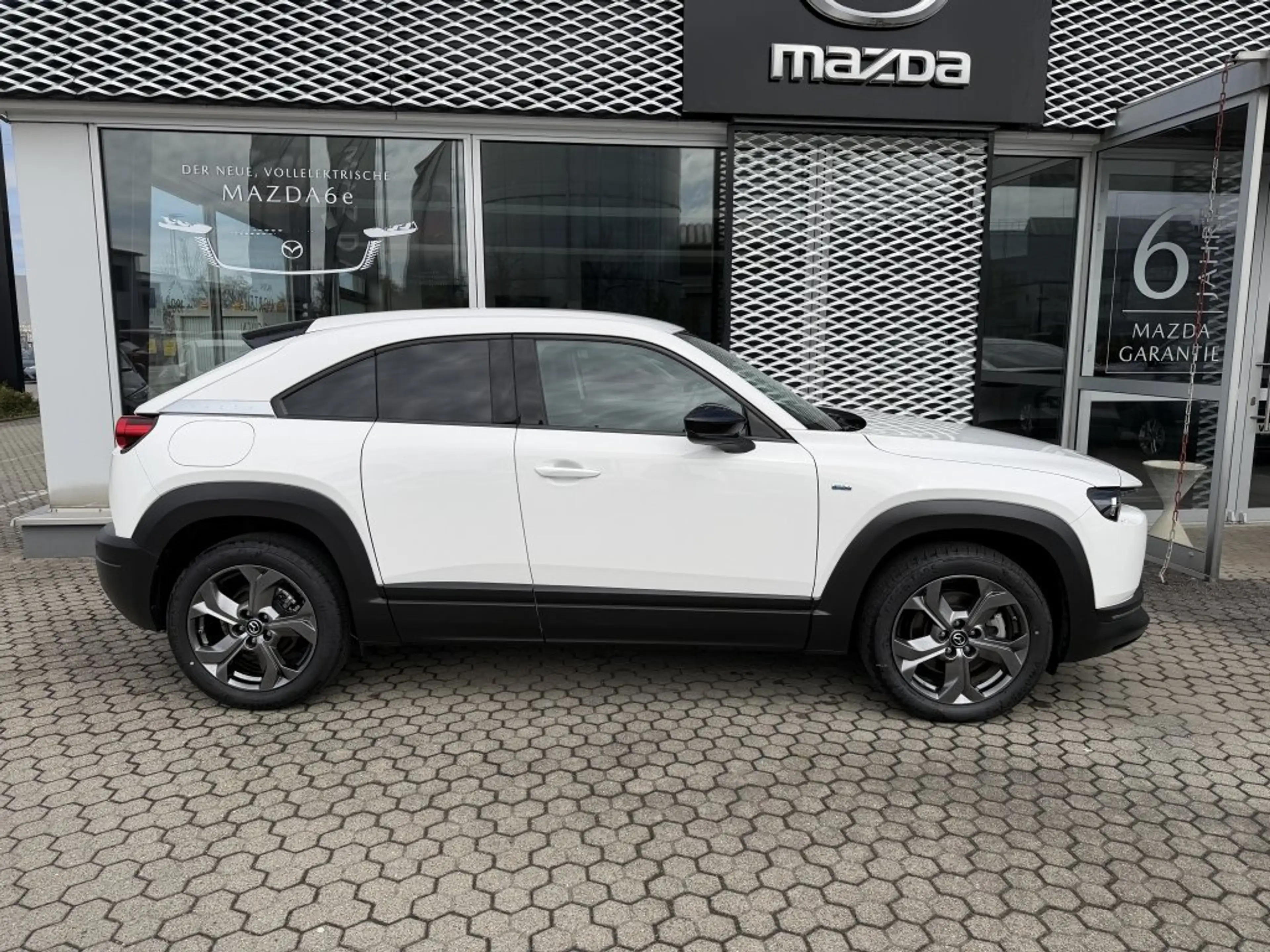 Mazda MX-30 Elektro EV Advantage Matrix-LED ACC Standklima Nav — photo 2