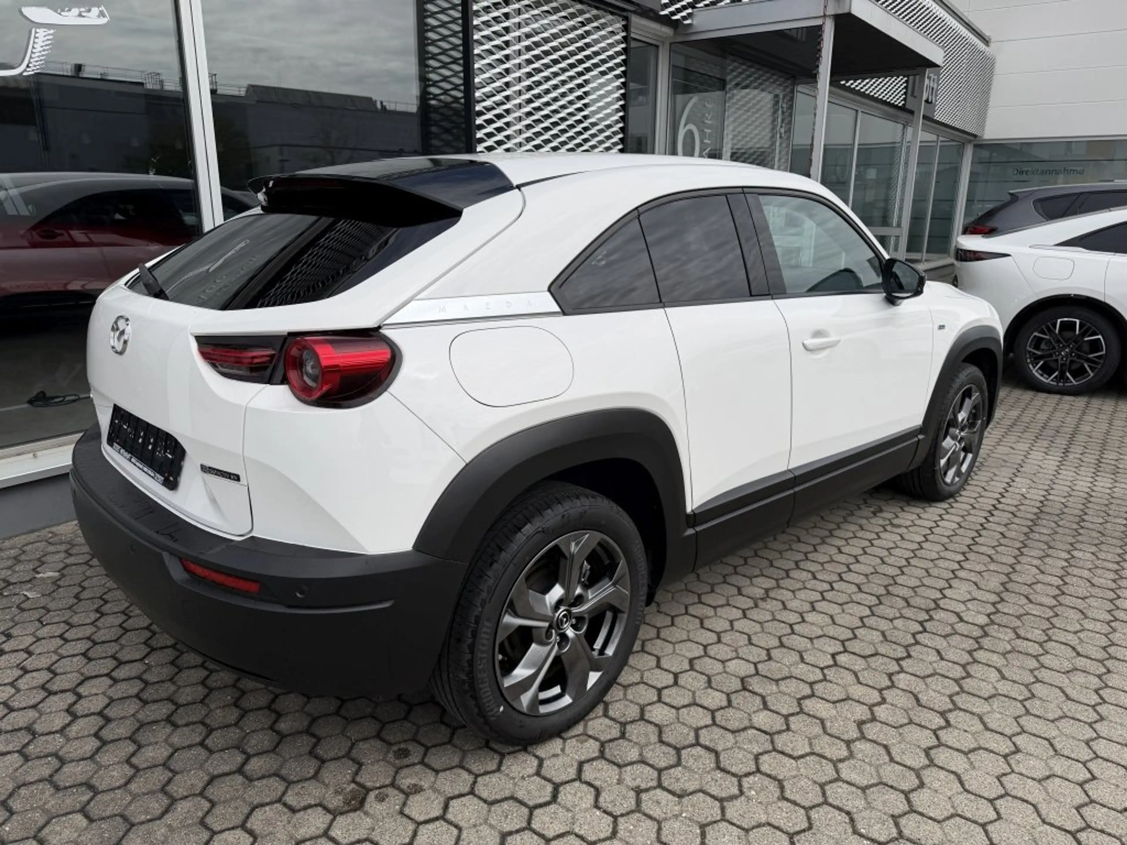 Mazda MX-30 Elektro EV Advantage Matrix-LED ACC Standklima Nav — photo 3