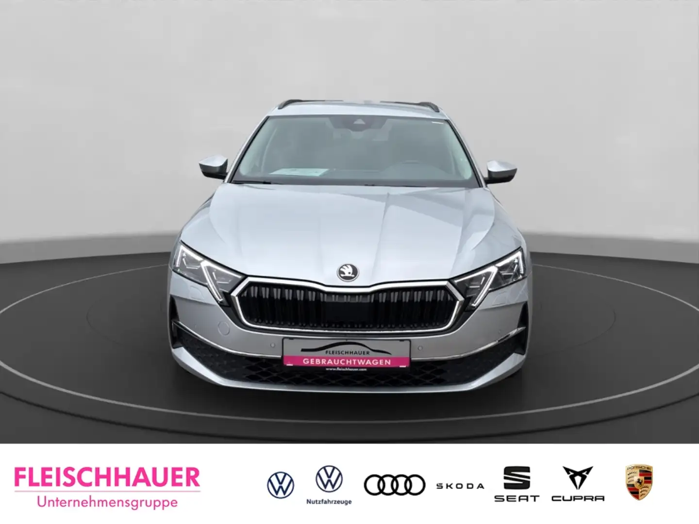 Skoda Octavia Combi 1.5 TSI+KLIMAAUT+LED+SHZ+LED Silber - 2