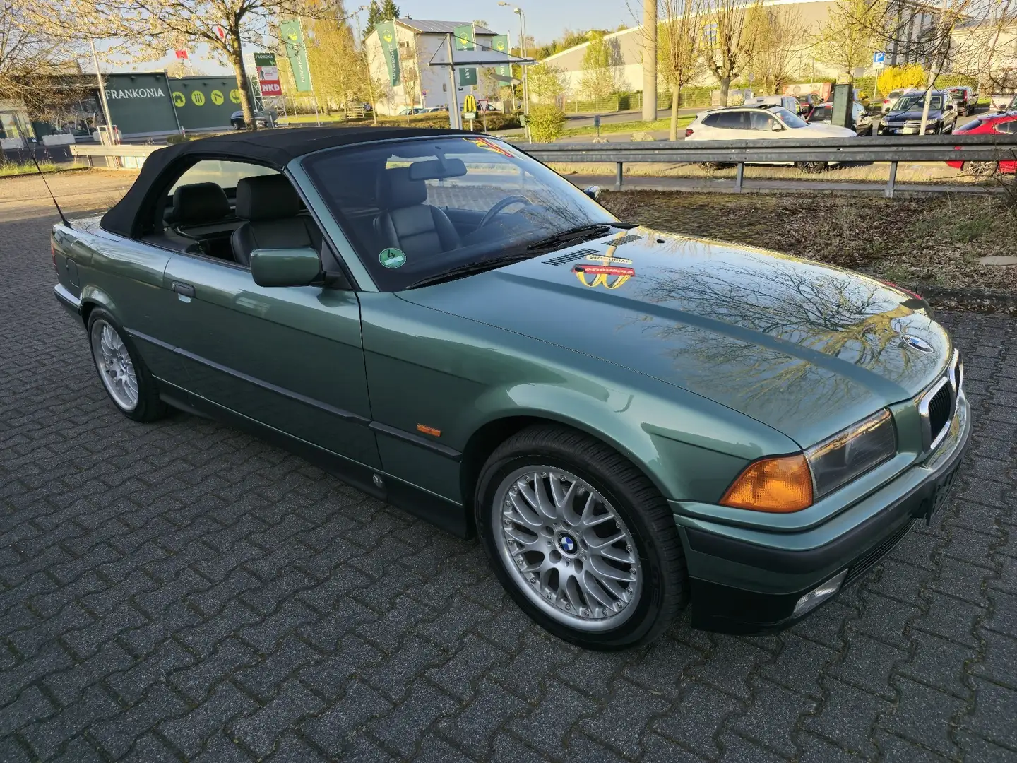 BMW 320 320i aus 2ter Hand, Tüv neu, Original km - 2