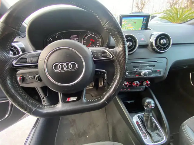 Audi A1 view 8